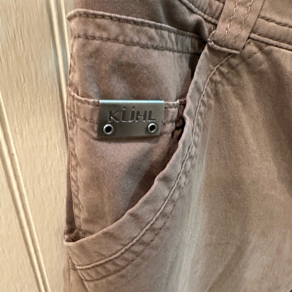 Kuhl Born in the Mountains Hiking pant. 30w x 28l - Picture 3 of 6